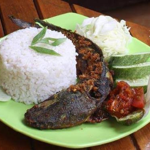 Pecel Lele Reguler